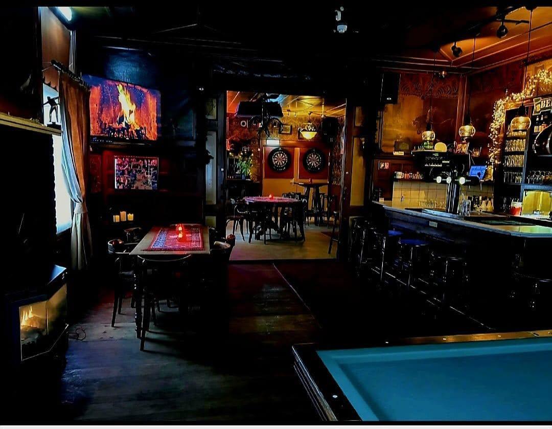 Wehl-singleparty-singlescafe-datingsite-datingbureau-dating-oost-datingoost-cafe-van-uhm-vanuhm-grotestraat-Wehl-singlesavond-ontmoetingsavond-vrijgezel-alleenstaand-singles-singlecafe-van-uhm-datingoost-Doetinchem-vrijgezellenfeest-singlesborrel-singlesfeestje-